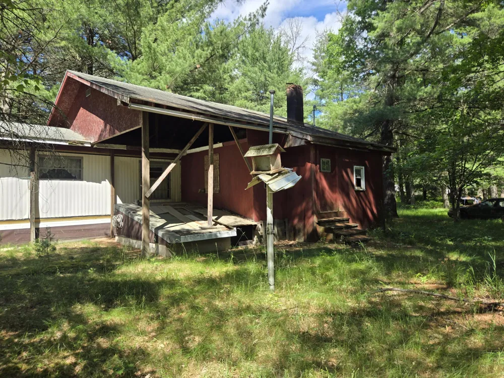 2637 S Jenny Circle Cherry Valley Township, MI 49304
