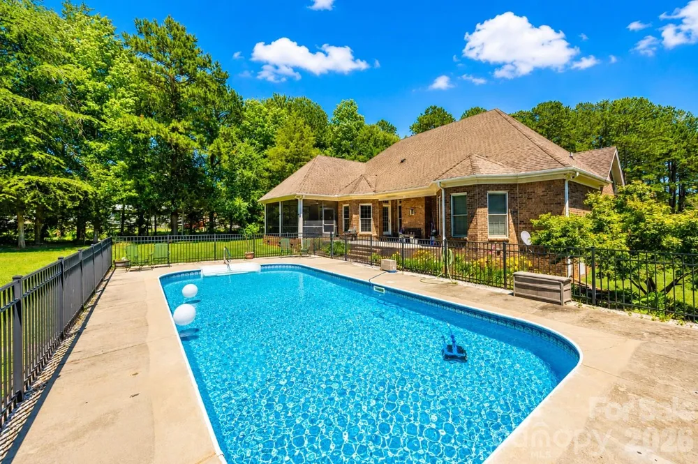 1347 Killian Road Stanley, NC 28164