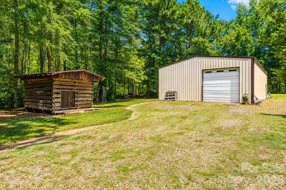 1347 Killian Road Stanley, NC 28164