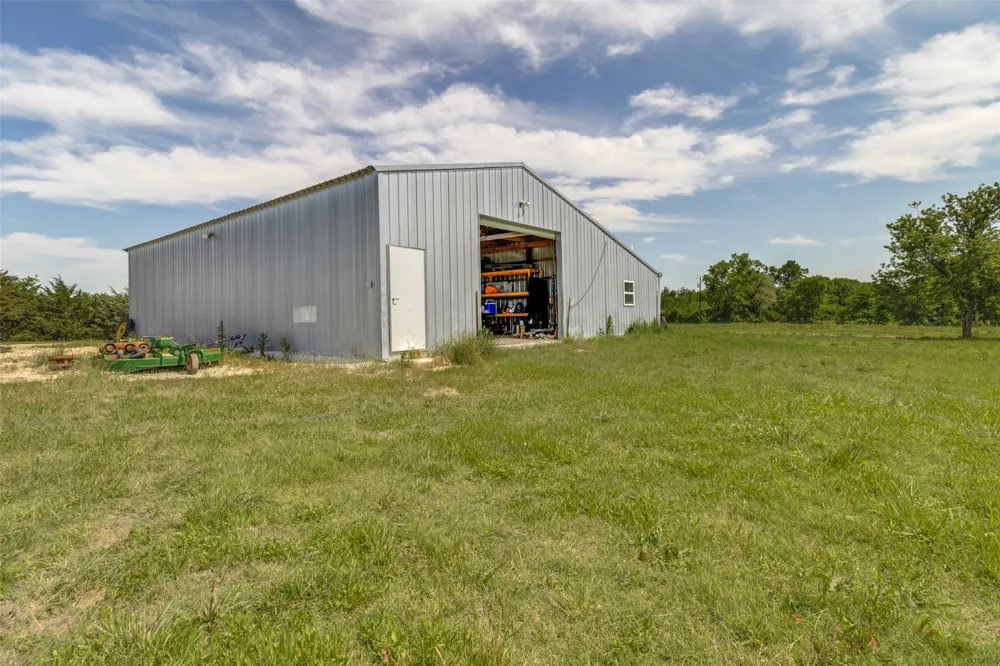 7163 CR 573 Blue Ridge, TX 75424