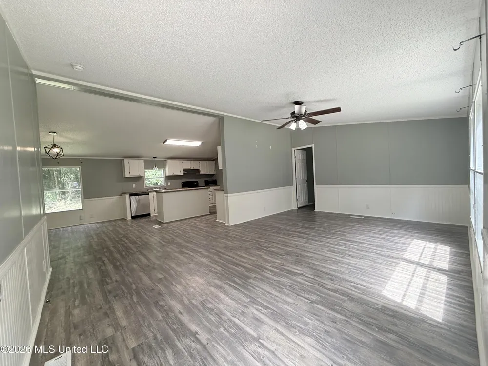 1167 Todd Road Summit, MS 39666
