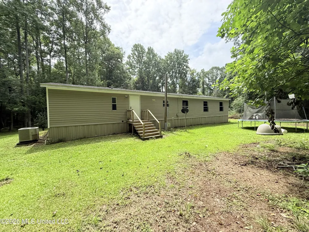 1167 Todd Road Summit, MS 39666