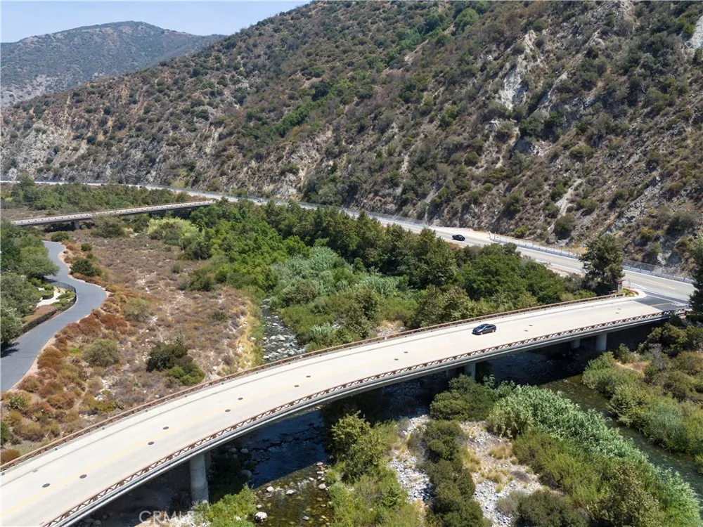 17 Turning Leaf Way Azusa, CA 91702