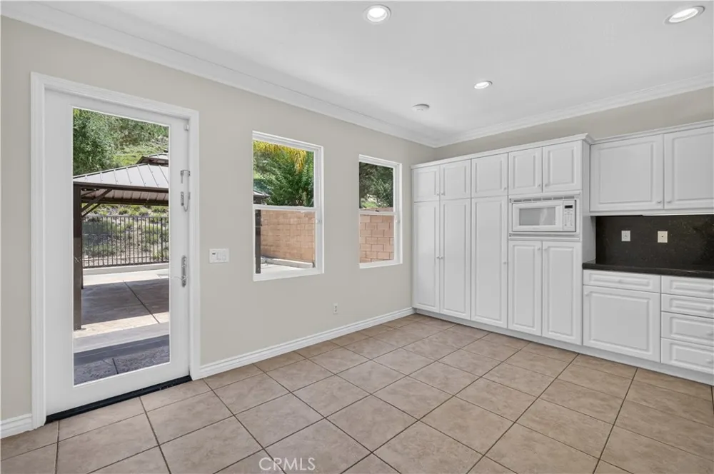 17 Turning Leaf Way Azusa, CA 91702
