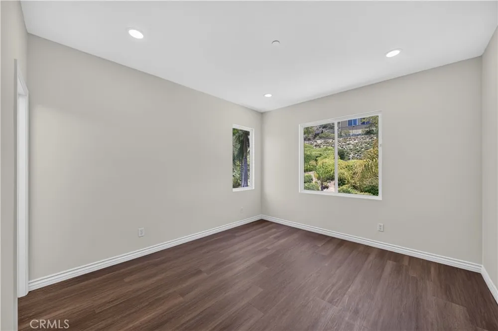 17 Turning Leaf Way Azusa, CA 91702