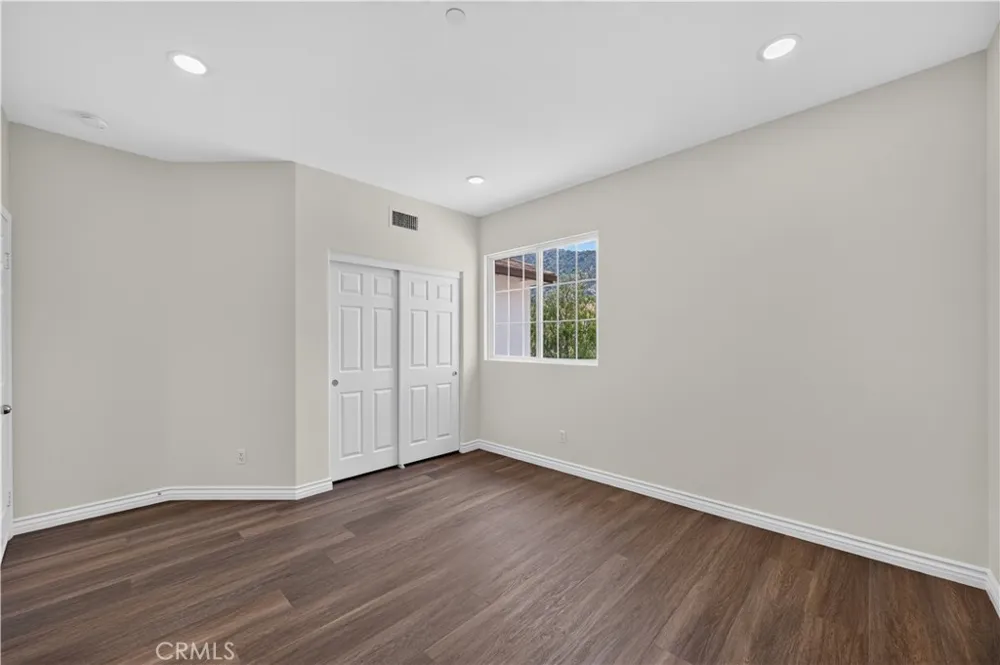 17 Turning Leaf Way Azusa, CA 91702