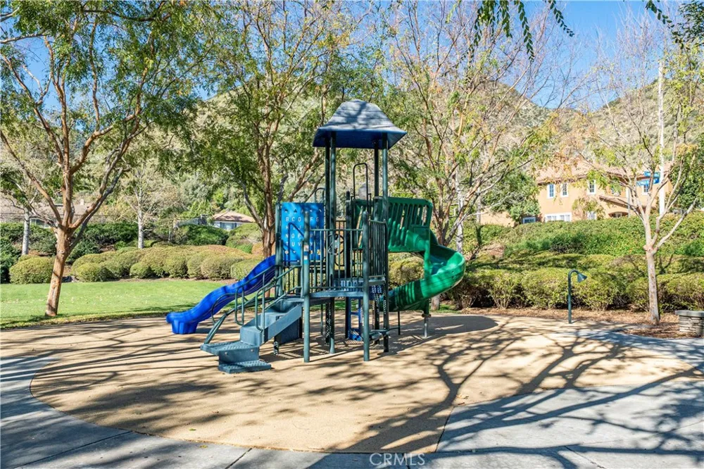 17 Turning Leaf Way Azusa, CA 91702