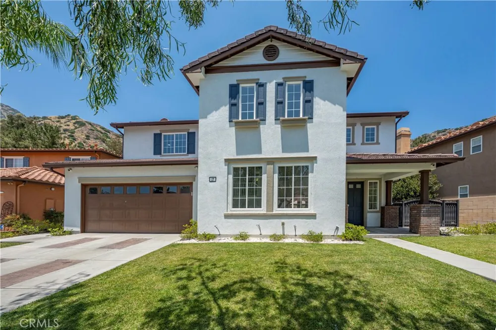 17 Turning Leaf Way Azusa, CA 91702