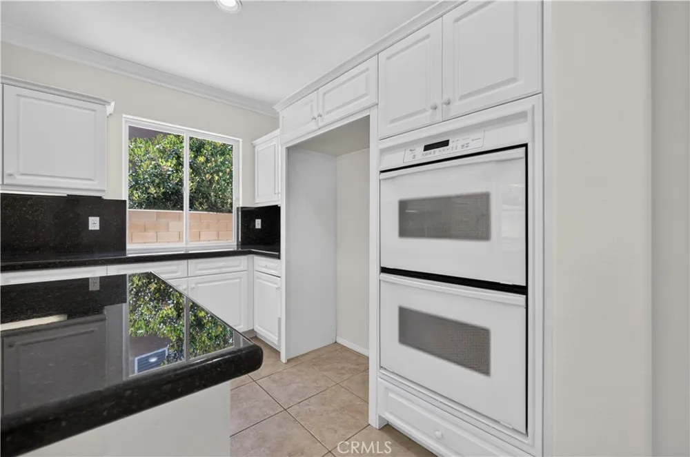 17 Turning Leaf Way Azusa, CA 91702