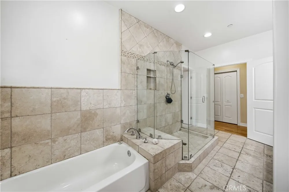 13675 Davenport Agua Dulce, CA 91390