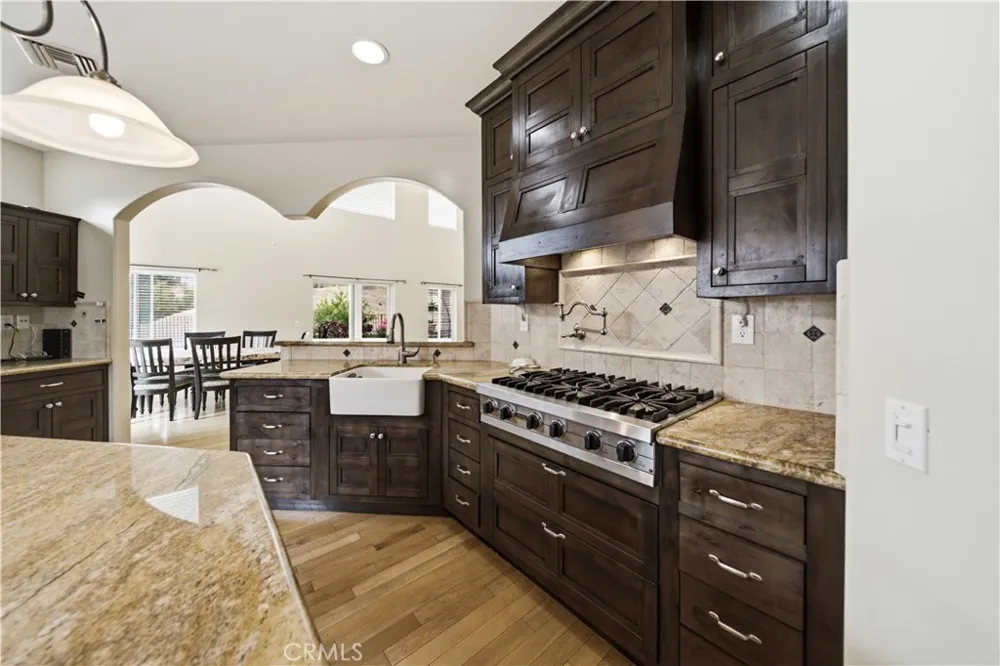 13675 Davenport Agua Dulce, CA 91390