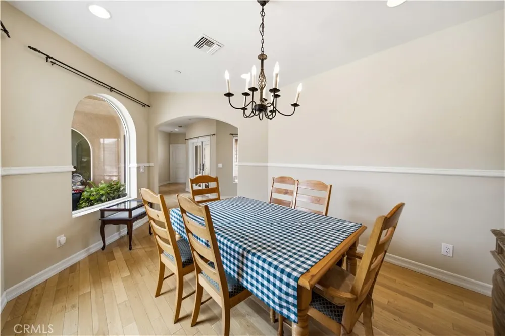 13675 Davenport Agua Dulce, CA 91390