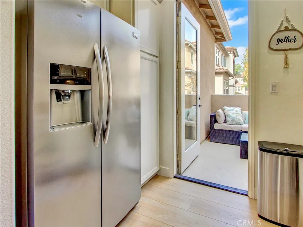 8056 Torino Stanton, CA 90680