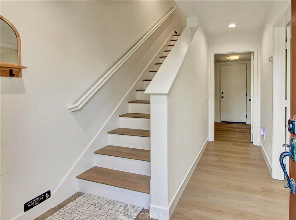8056 Torino Stanton, CA 90680