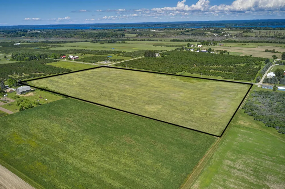 Angell Road Acme Township, MI 49690