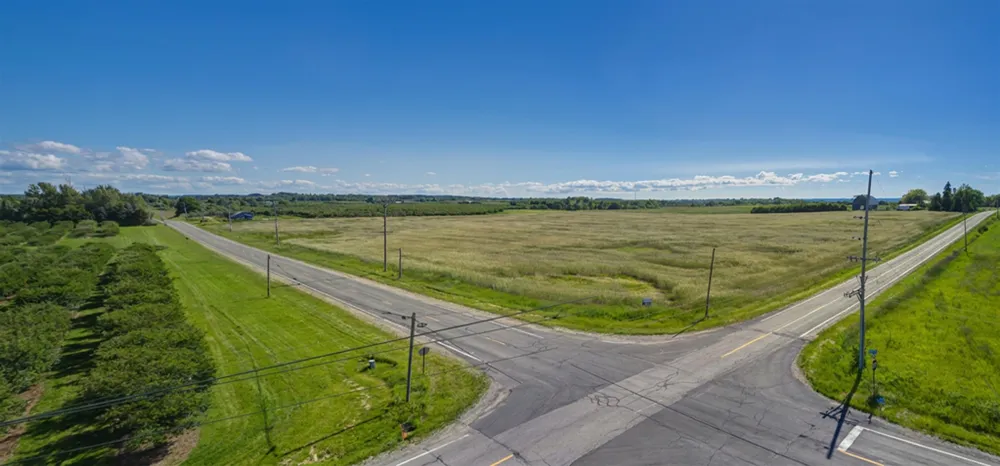 Angell Road Acme Township, MI 49690
