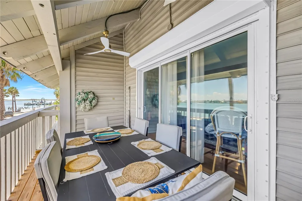 1010 PASS A GRILLE WAY #2 St Pete Beach, FL 33706