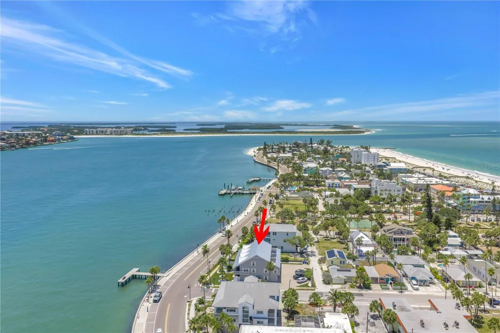 1010 PASS A GRILLE WAY #2 St Pete Beach, FL 33706