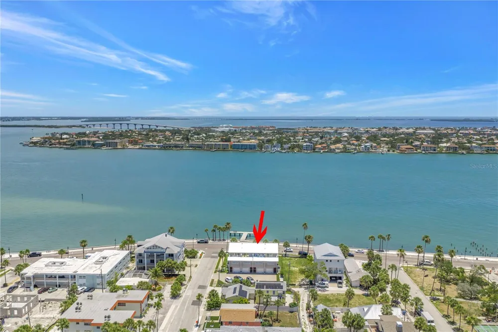 1010 PASS A GRILLE WAY #2 St Pete Beach, FL 33706