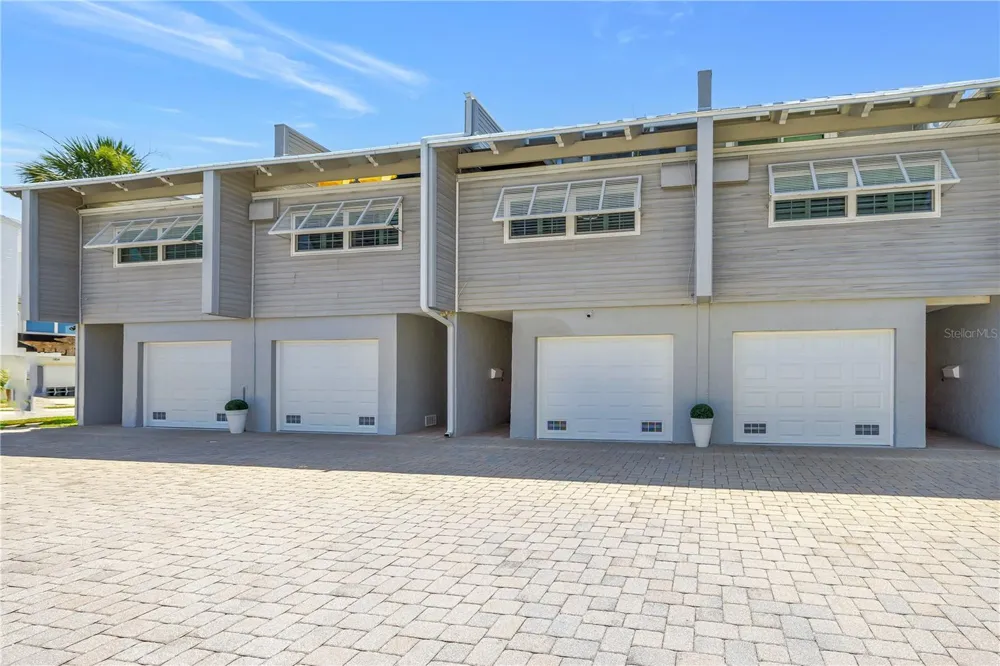 1010 PASS A GRILLE WAY #2 St Pete Beach, FL 33706
