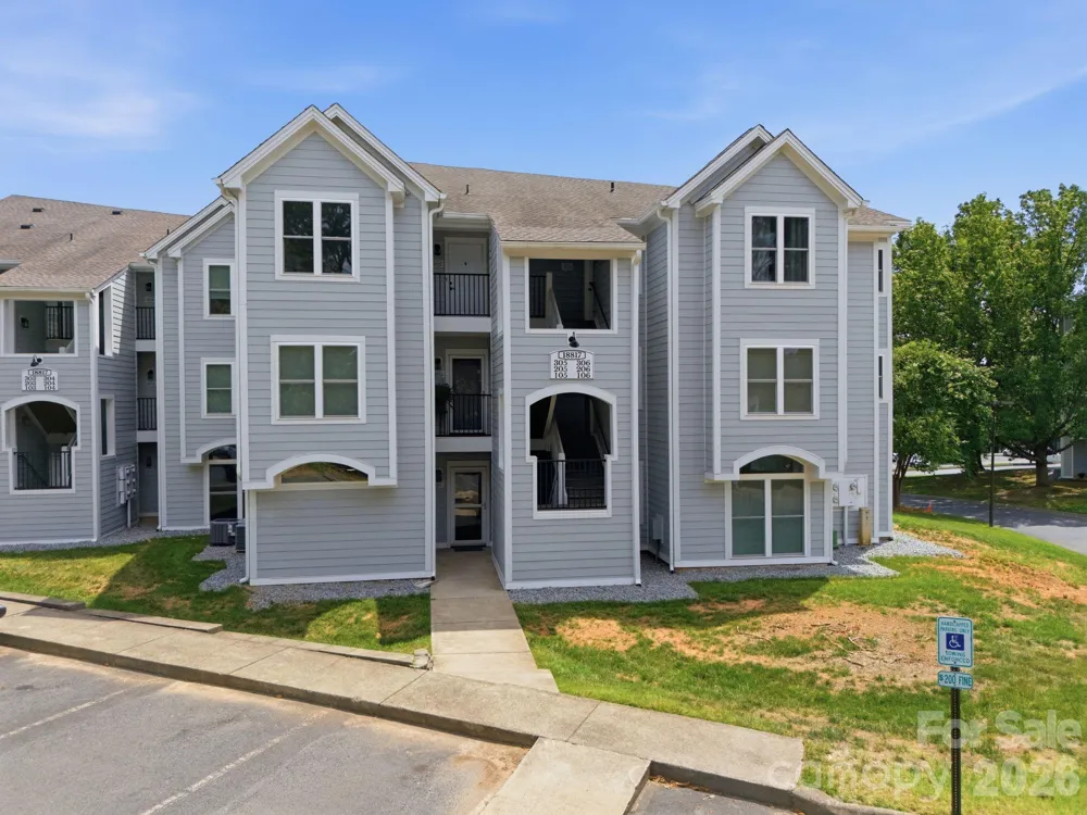 18817 Nautical Drive #105 Cornelius, NC 28031