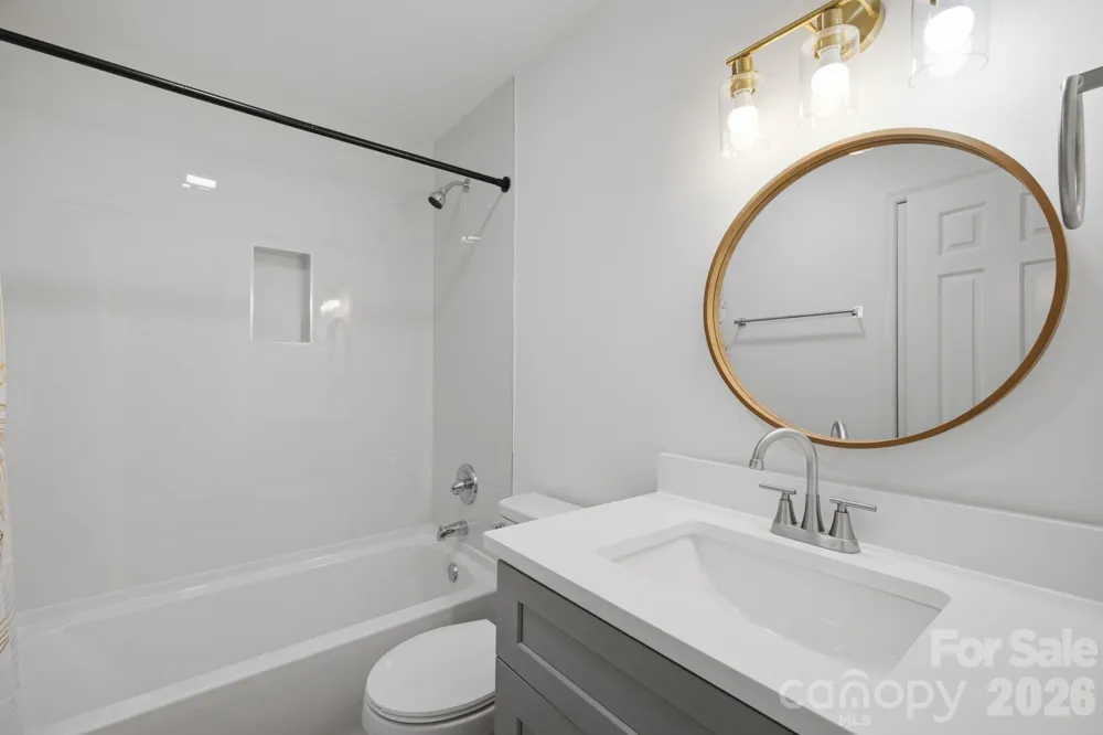 18817 Nautical Drive #105 Cornelius, NC 28031