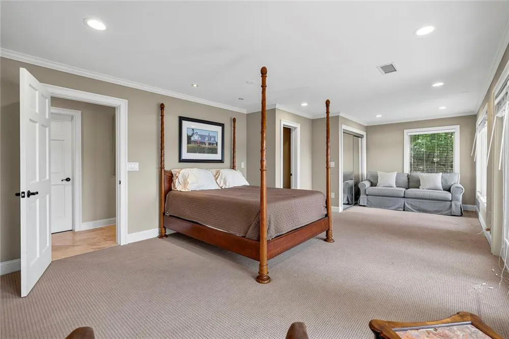 6576 Yacht Club Road Flowery Branch, GA 30542