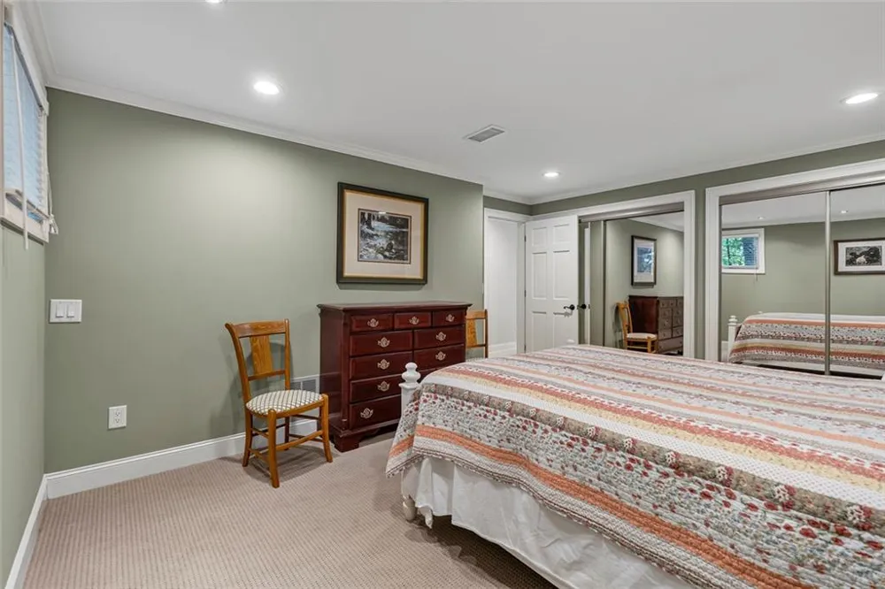 6576 Yacht Club Road Flowery Branch, GA 30542