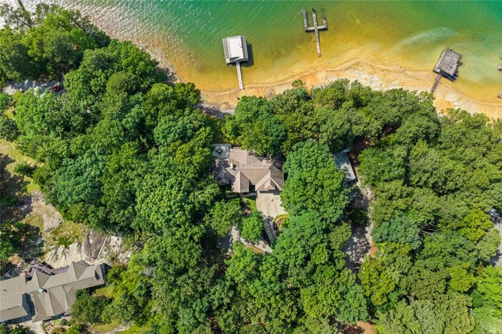 6576 Yacht Club Road Flowery Branch, GA 30542