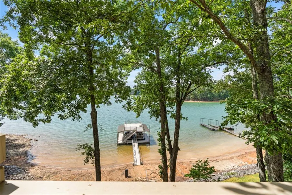 6576 Yacht Club Road Flowery Branch, GA 30542