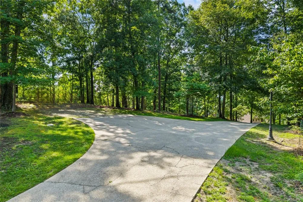 6576 Yacht Club Road Flowery Branch, GA 30542