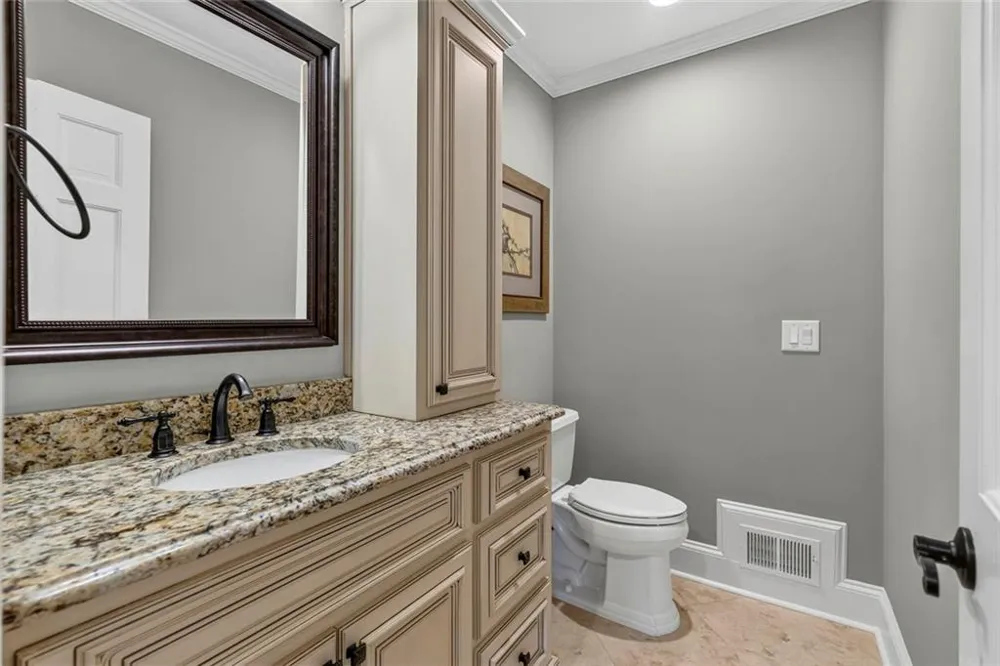 6576 Yacht Club Road Flowery Branch, GA 30542