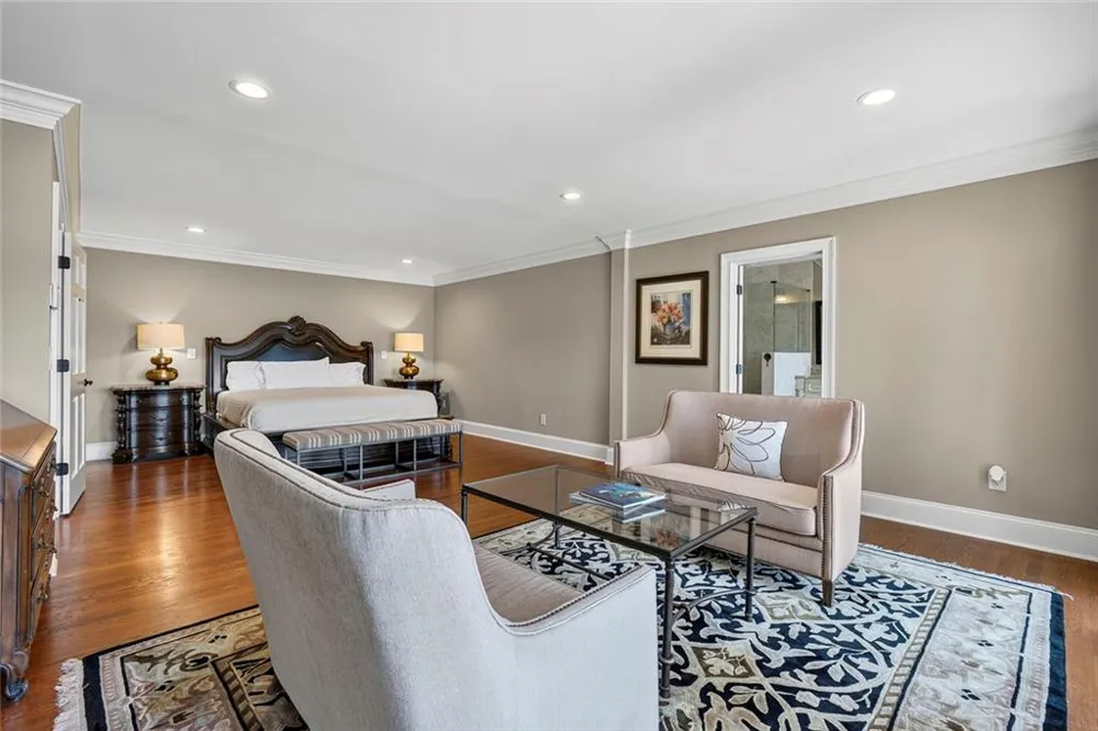 6576 Yacht Club Road Flowery Branch, GA 30542