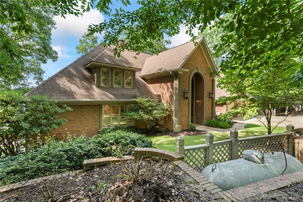 6576 Yacht Club Road Flowery Branch, GA 30542