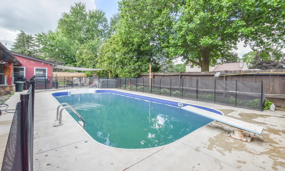 17 Linda Lane Coldwater, MI 49036