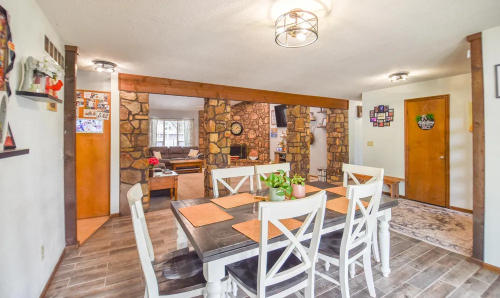 17 Linda Lane Coldwater, MI 49036