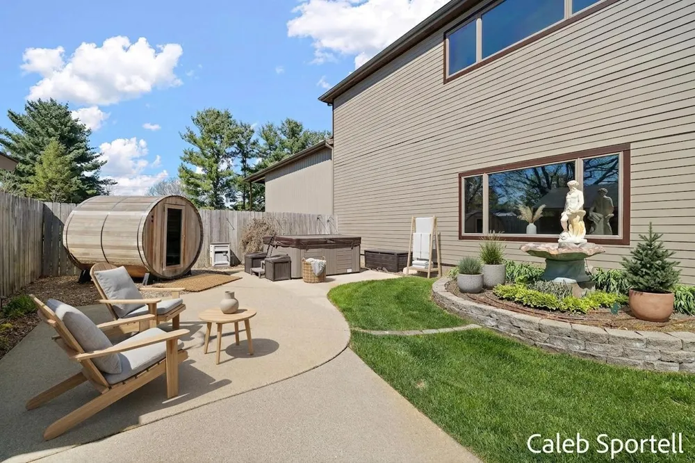 8201 Cherry Valley Avenue SE Caledonia, MI 49316