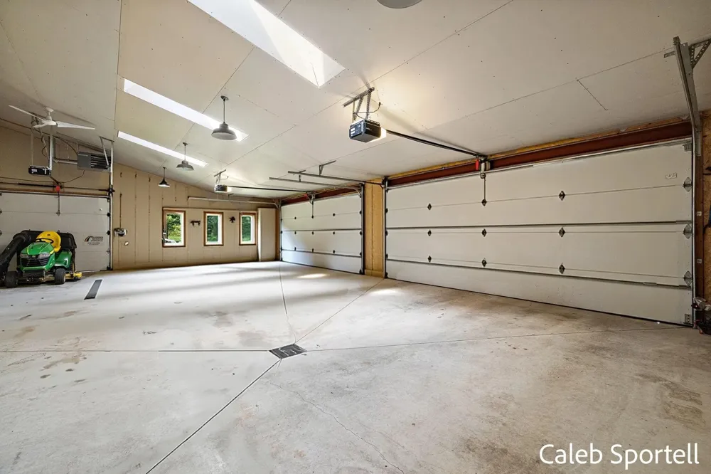 8201 Cherry Valley Avenue SE Caledonia, MI 49316