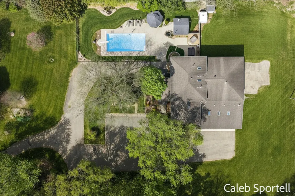 8201 Cherry Valley Avenue SE Caledonia, MI 49316
