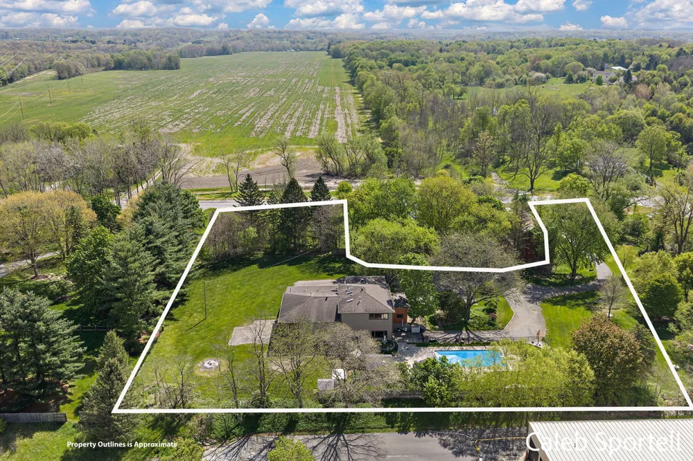 8201 Cherry Valley Avenue SE Caledonia, MI 49316