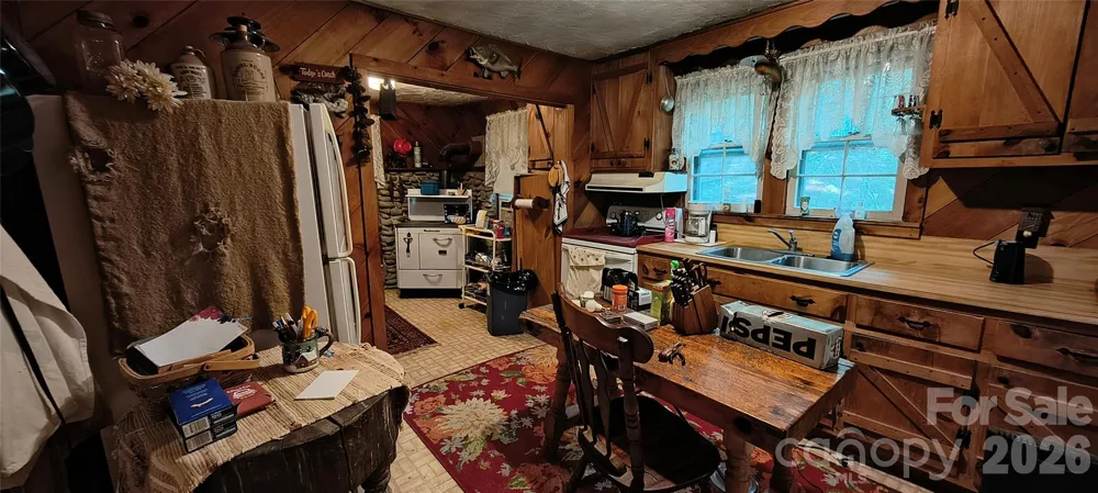 8340 Hwy 90 Highway Collettsville, NC 28611