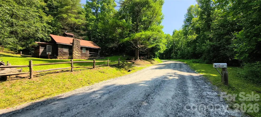 8340 Hwy 90 Highway Collettsville, NC 28611