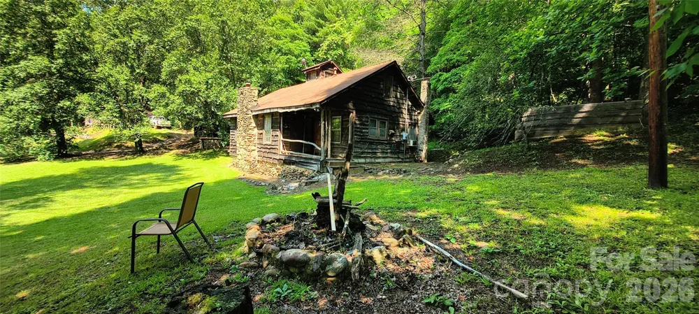 8340 Hwy 90 Highway Collettsville, NC 28611