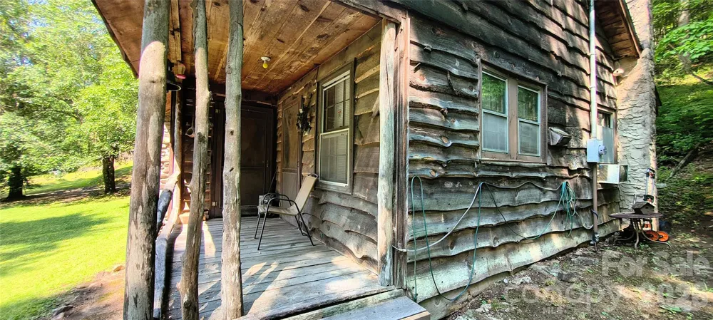 8340 Hwy 90 Highway Collettsville, NC 28611