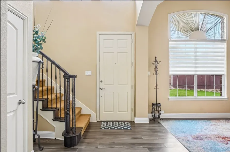 6118 Shoal Creek Trail Garland, TX 75044