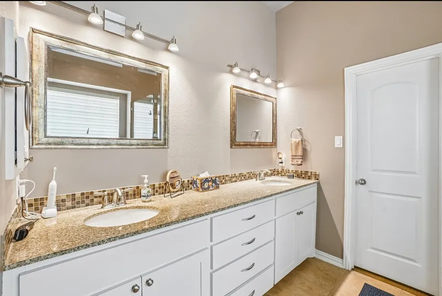6118 Shoal Creek Trail Garland, TX 75044