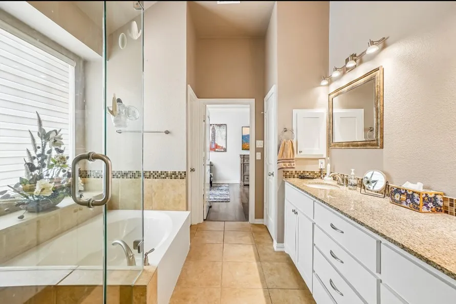 6118 Shoal Creek Trail Garland, TX 75044