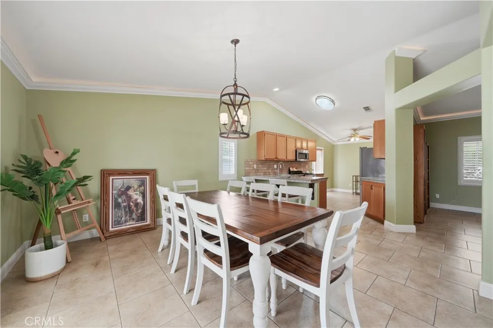 1936 Medoc San Jacinto, CA 92583