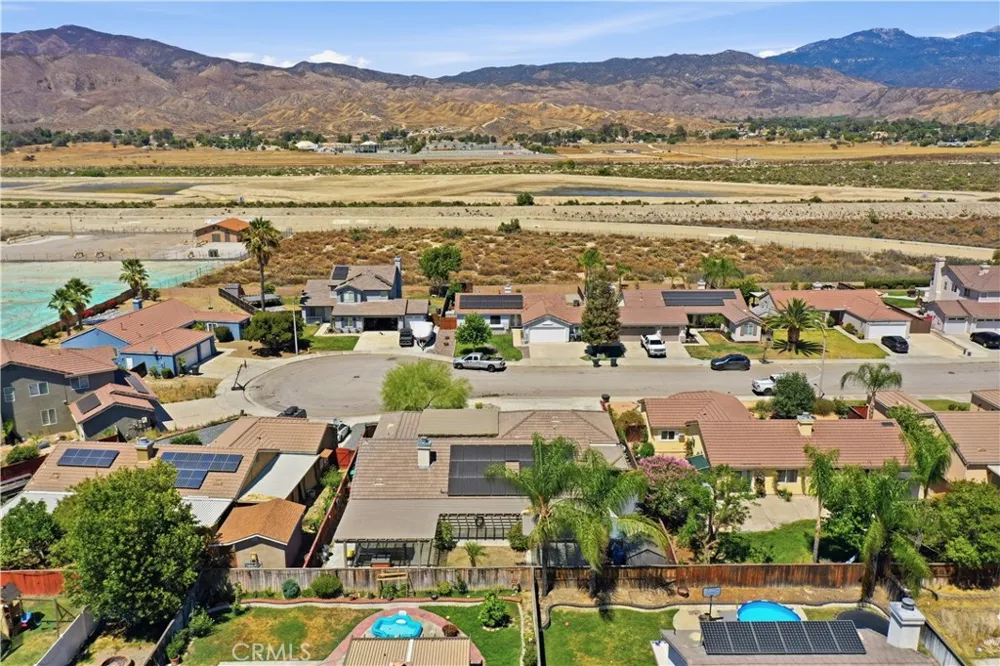 1936 Medoc San Jacinto, CA 92583