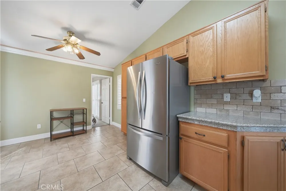 1936 Medoc San Jacinto, CA 92583